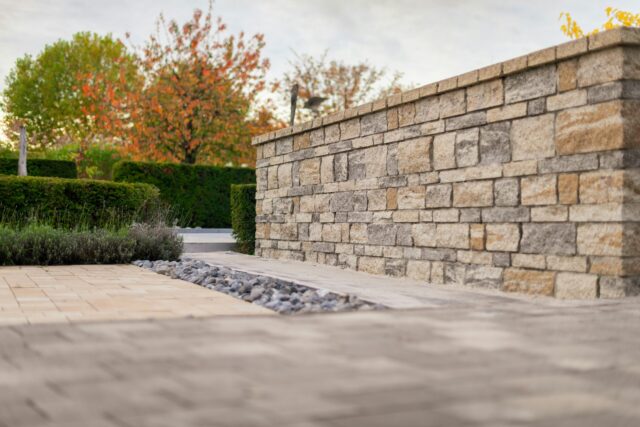 5 Hardscaping Trends to Transform Your Patio this 2026